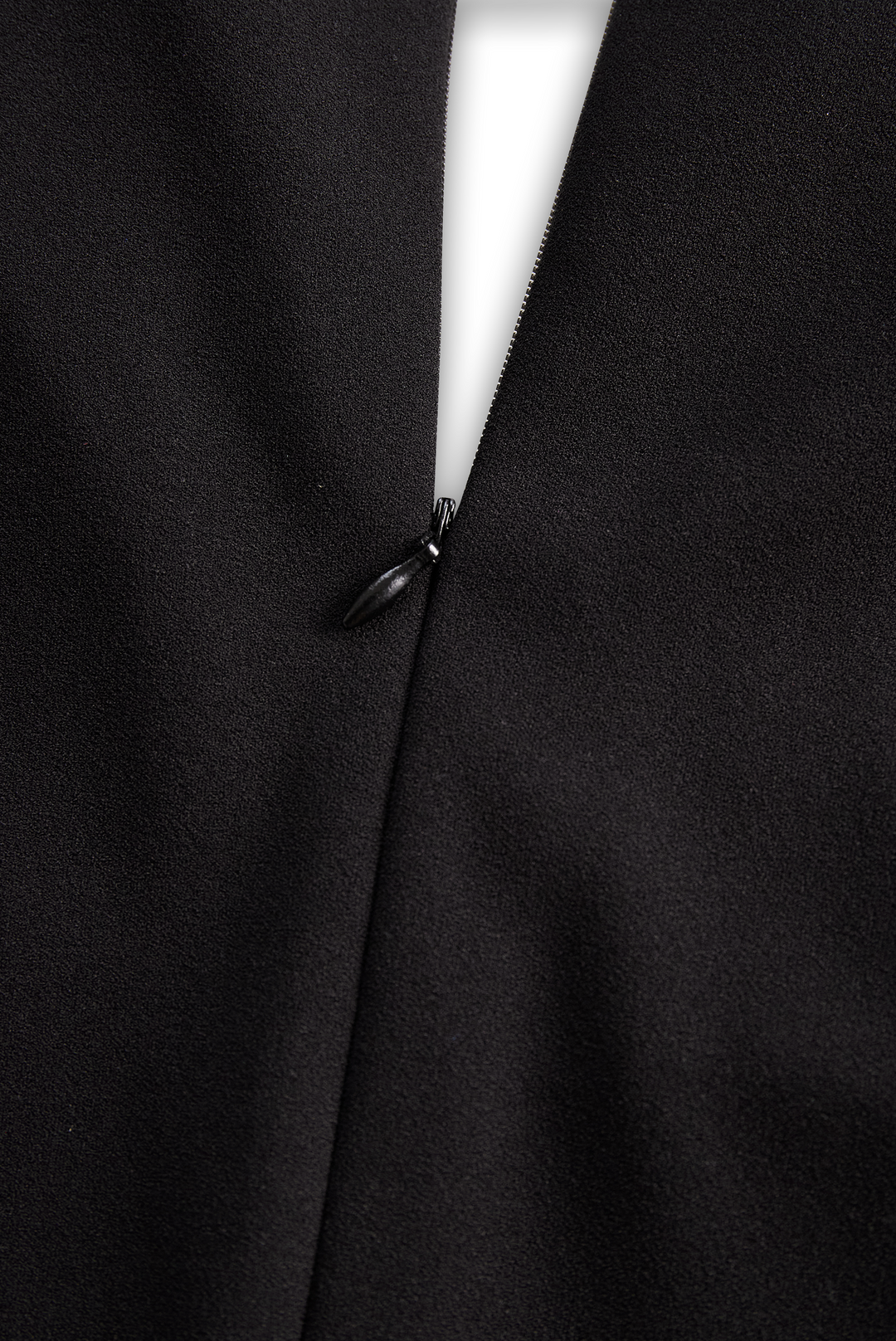 Clariss | Elegant Black Dress