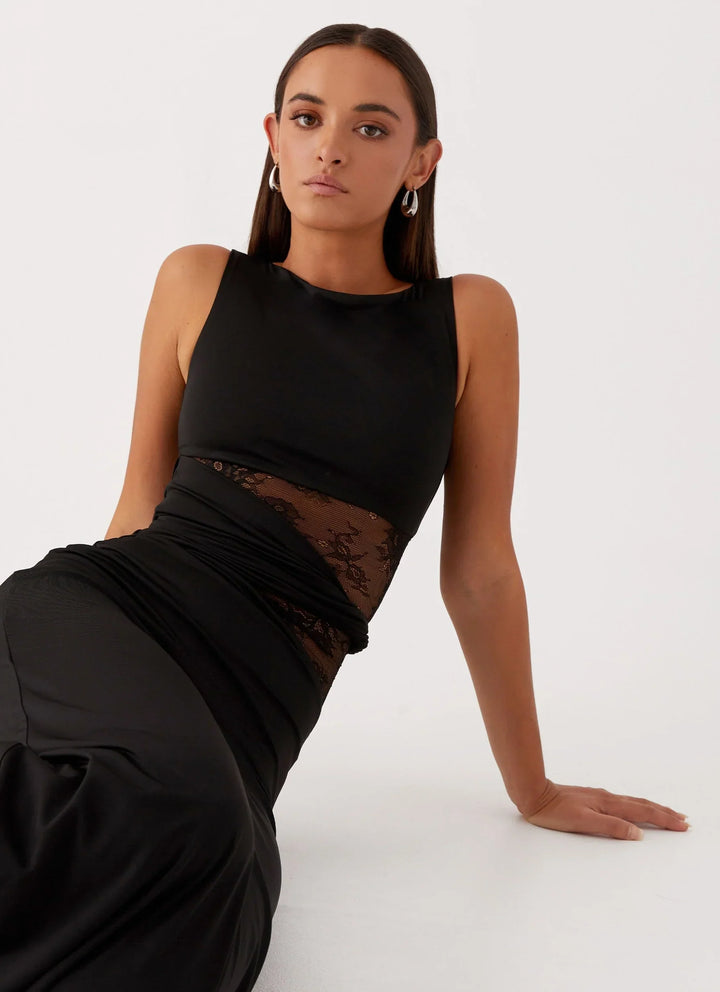 Leni | Sculpted Lace Elegant Dress