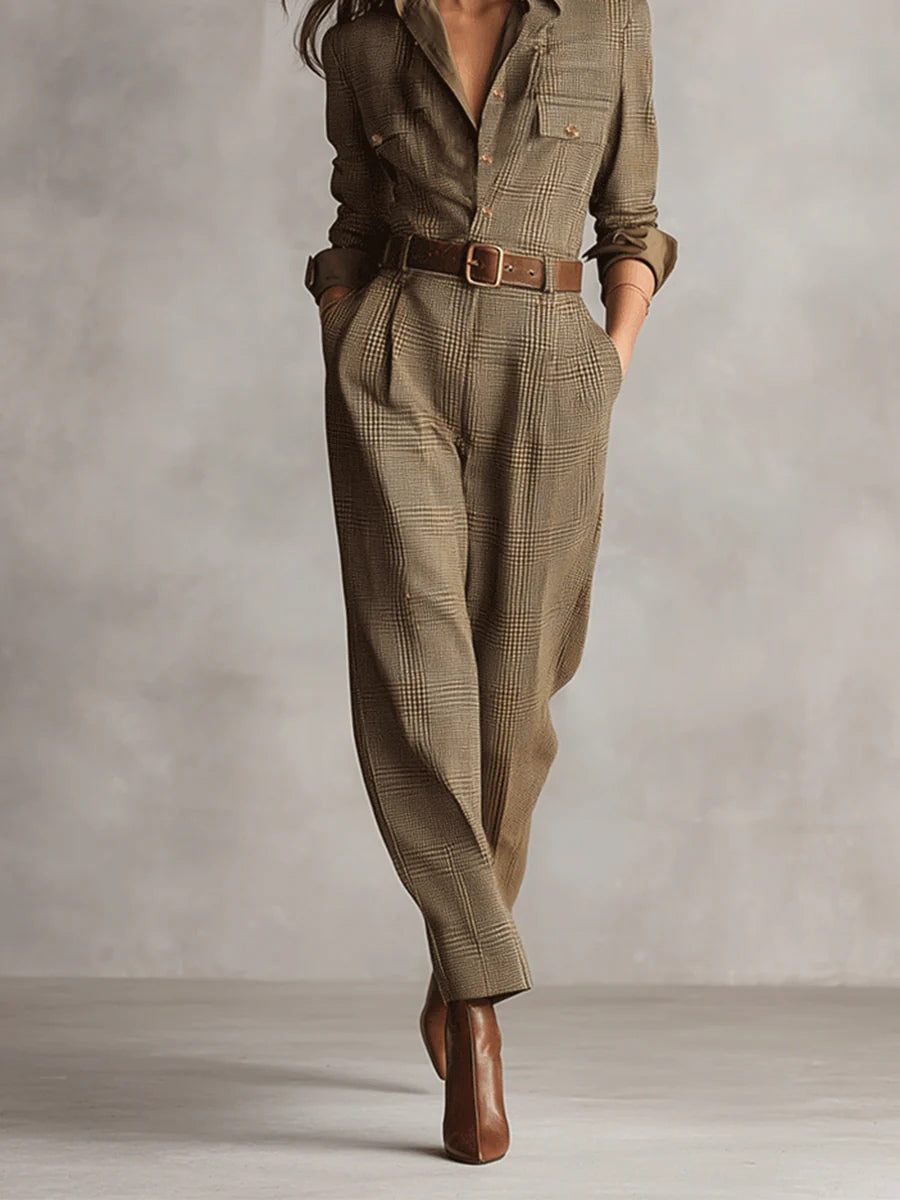 LAURA - Elegance and Versatility in One Piece