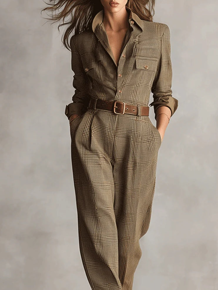 LAURA - Elegance and Versatility in One Piece