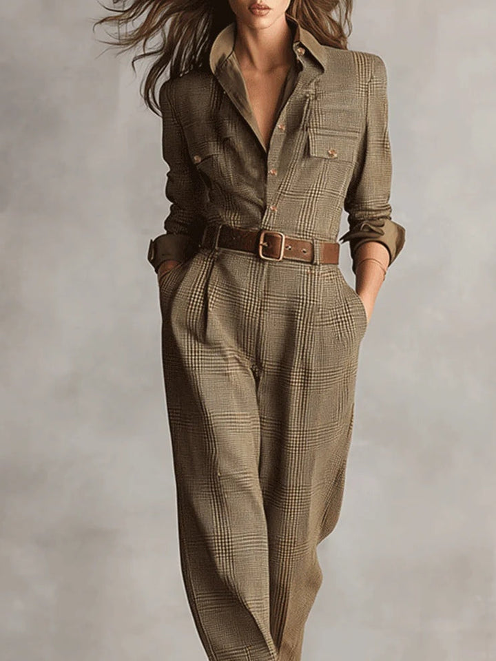 LAURA - Elegance and Versatility in One Piece