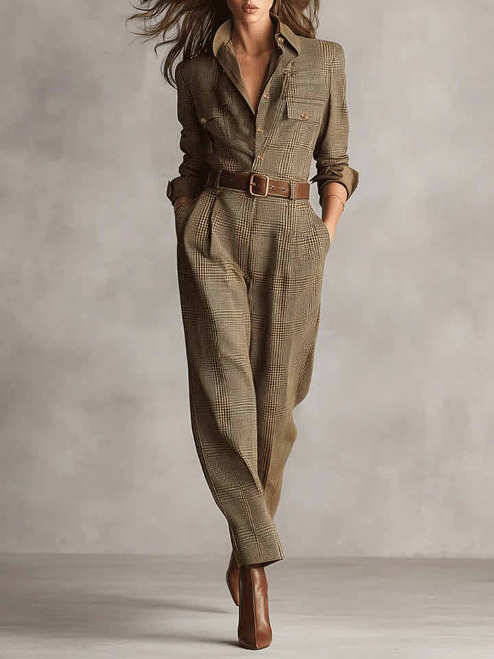 LAURA - Elegance and Versatility in One Piece